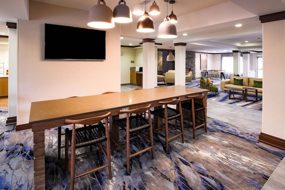 Fairfield Inn & Suites by Marriott Elizabethtown 4