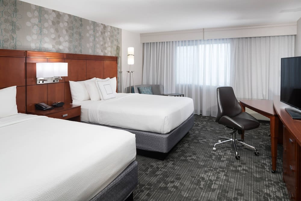 Courtyard by Marriott Austin Parmer Tech Ridge 1