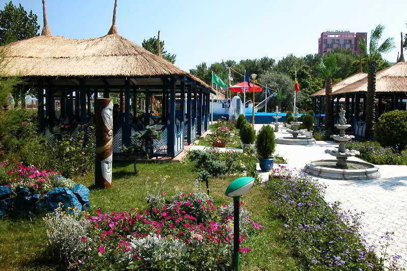 Hotel Queen Vera 2