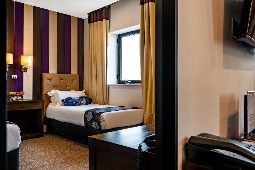 Grand Sapphire Hotel & Banqueting 5