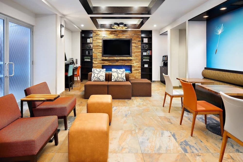 Fairfield Inn & Suites by Marriott New York Manhattan/Chelsea 2