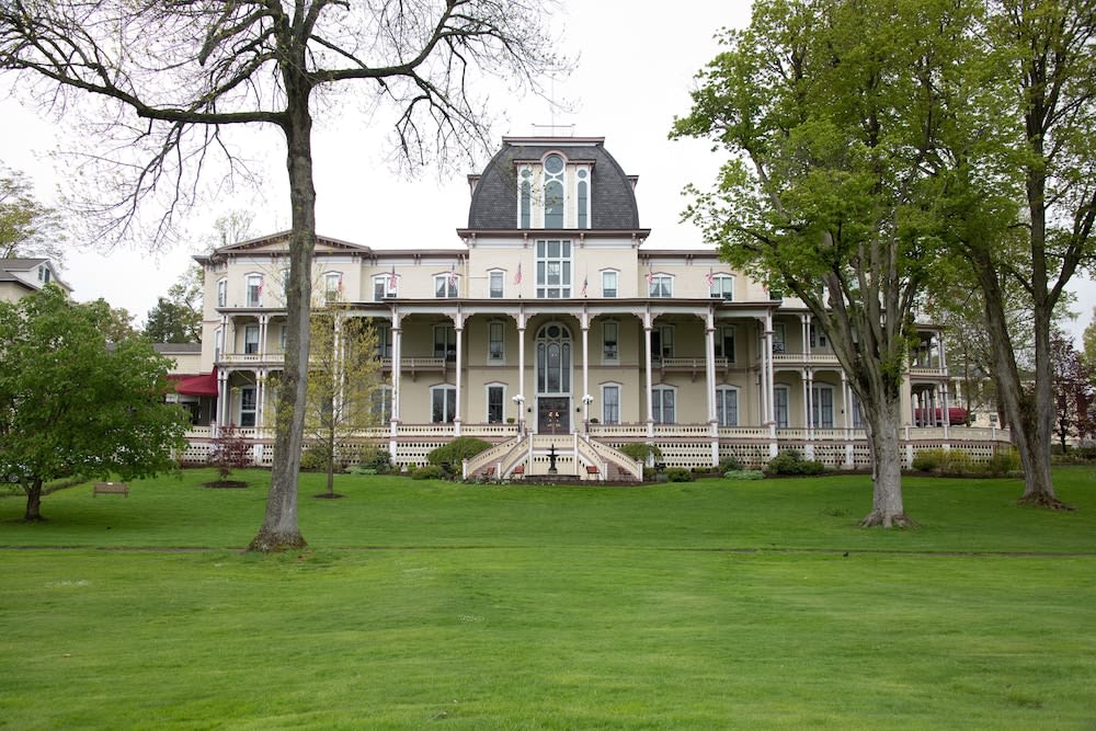 Athenaeum Hotel 1