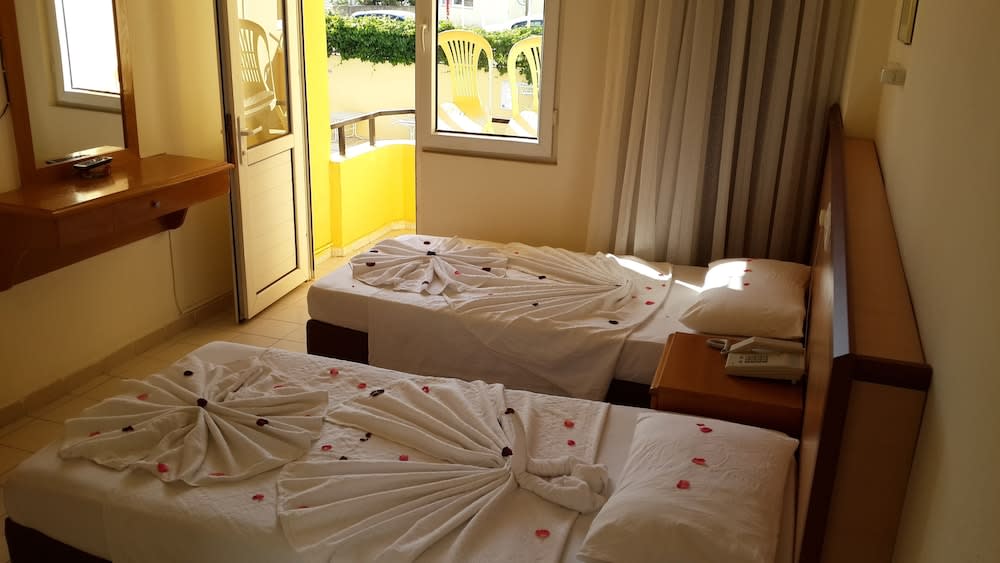 Caner Hotel 2