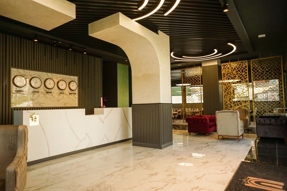 Aram Otel Business & Luxury 2