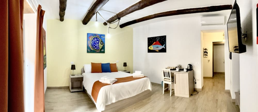 A Room de Scugnizzi 1