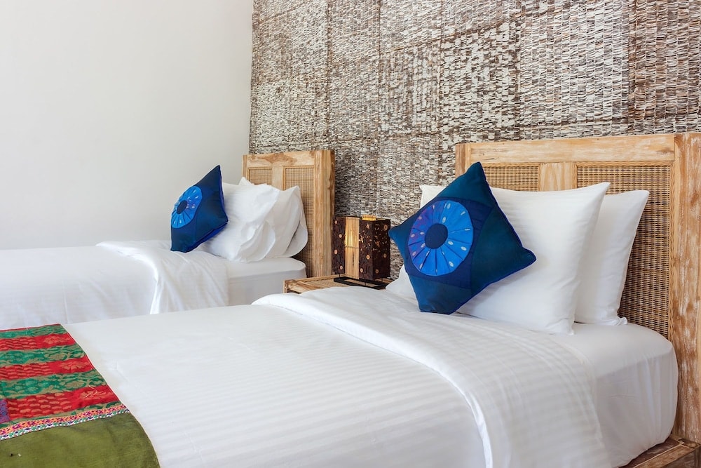 Kura Kura Resort Gili Meno 2