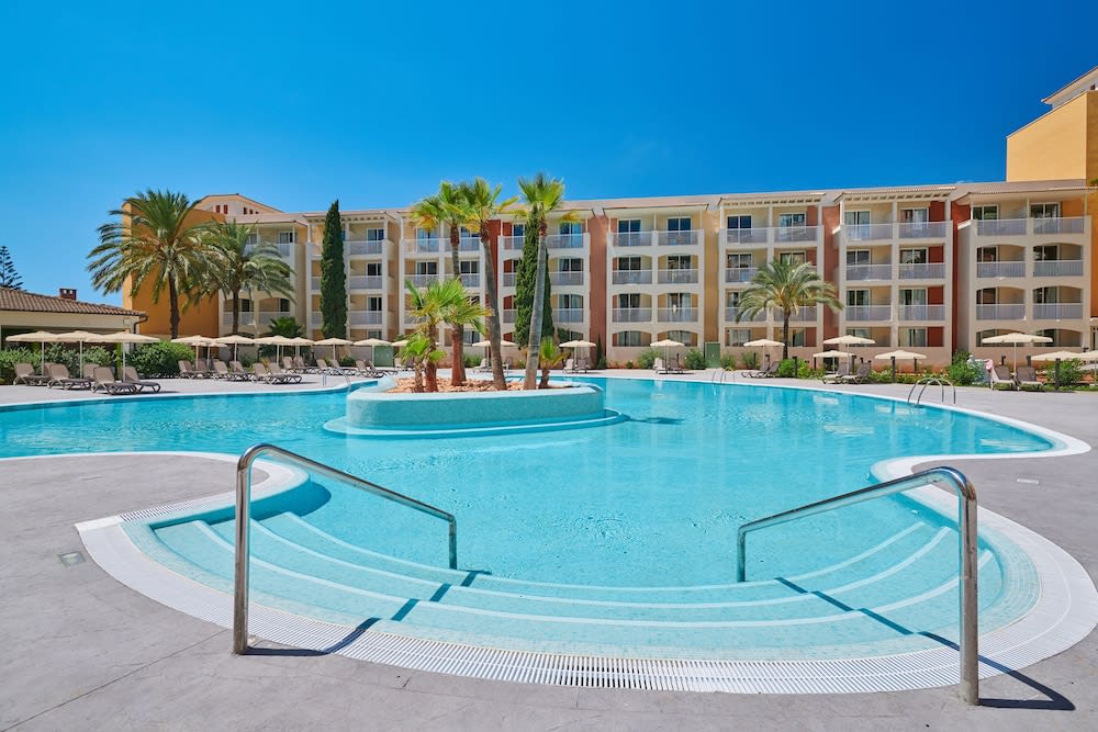 Protur Badí­a Park Aparthotel 1