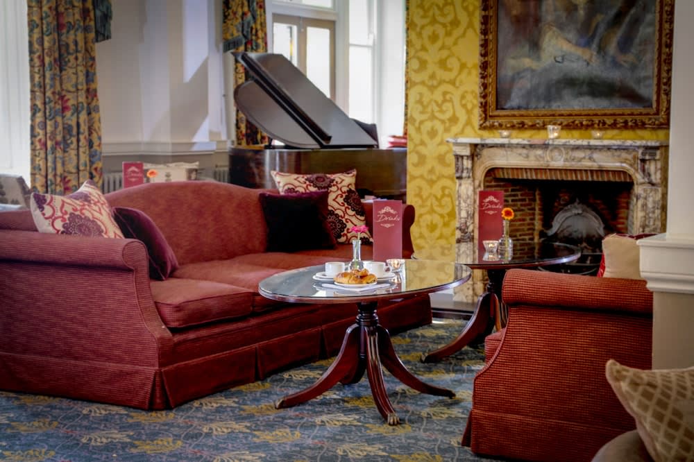 Norfolk Royale Hotel 2