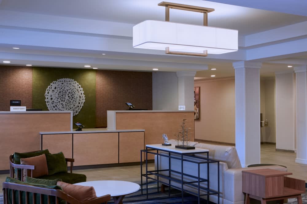 Fairfield Inn and Suites San Bernardino 2