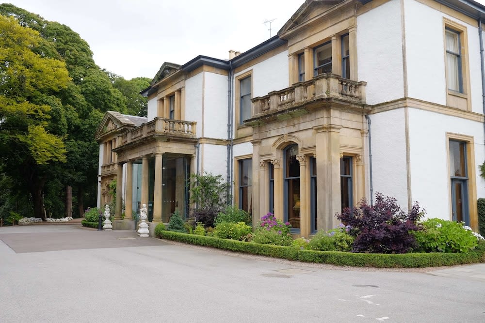 Macdonald Norwood Hall Hotel 1