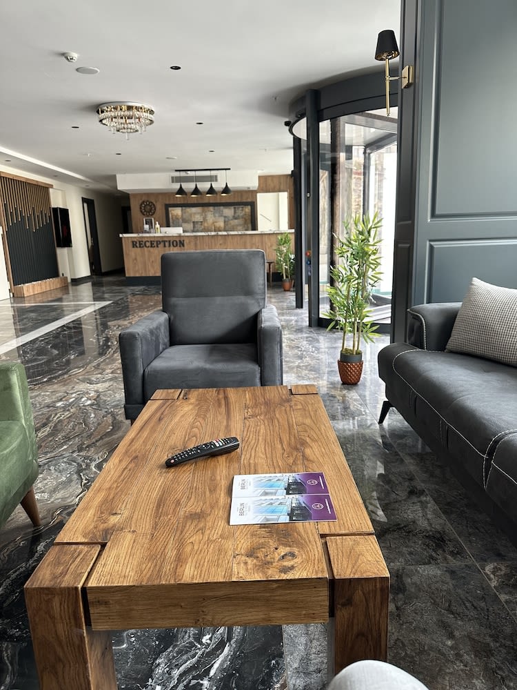 Berlin Suite Hotel Trabzon 2