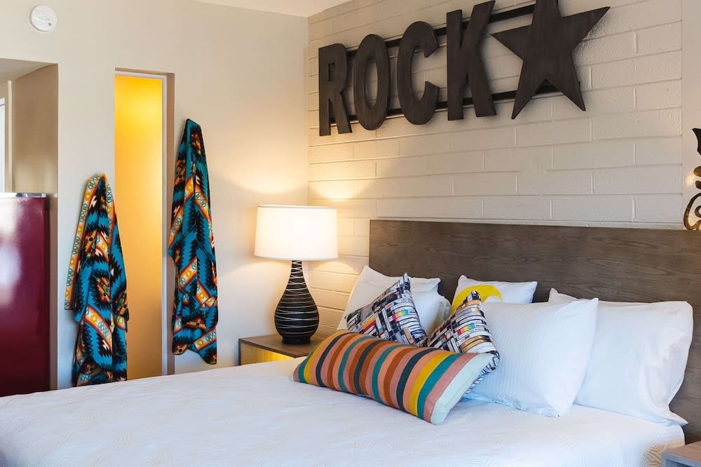 Egyptian Motor Hotel BW Signature Collection 5