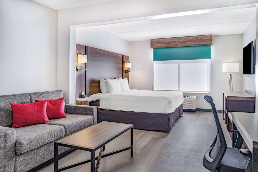 Wingate by Wyndham Atlanta-Duluth 2