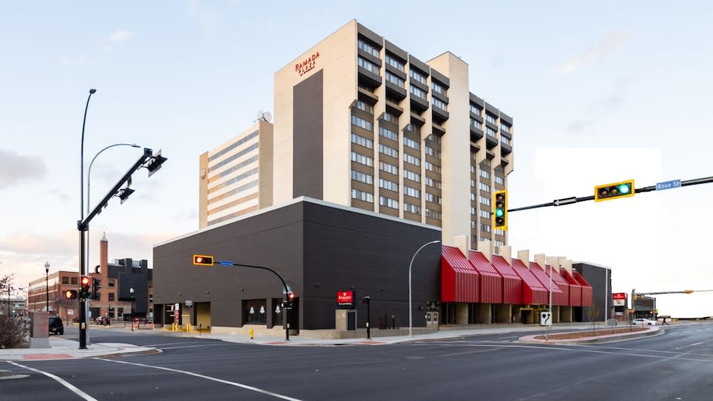 Ramada Plaza by Wyndham Regina Downtown 1