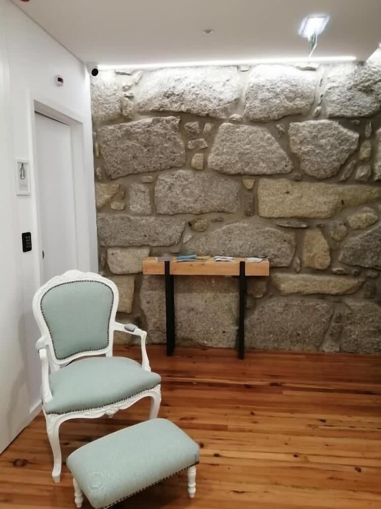Botica Guesthouse 2