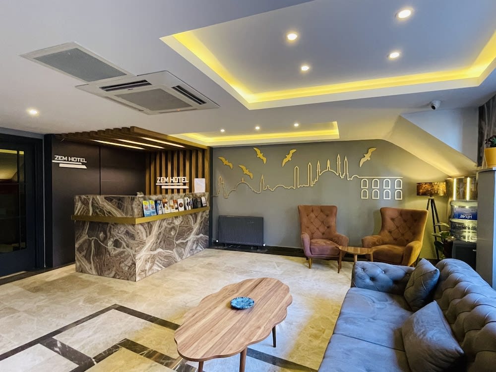 Zem Hotel 5