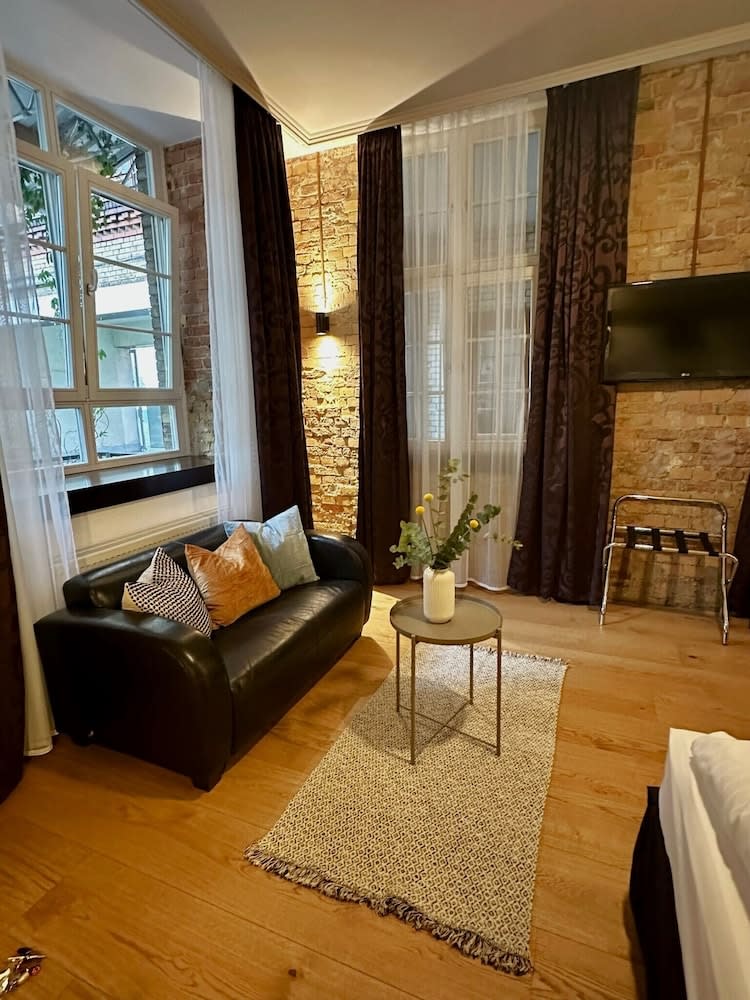 cinderella.kreuzberg 4