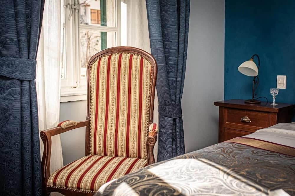 Theatre luxury rooms 2
