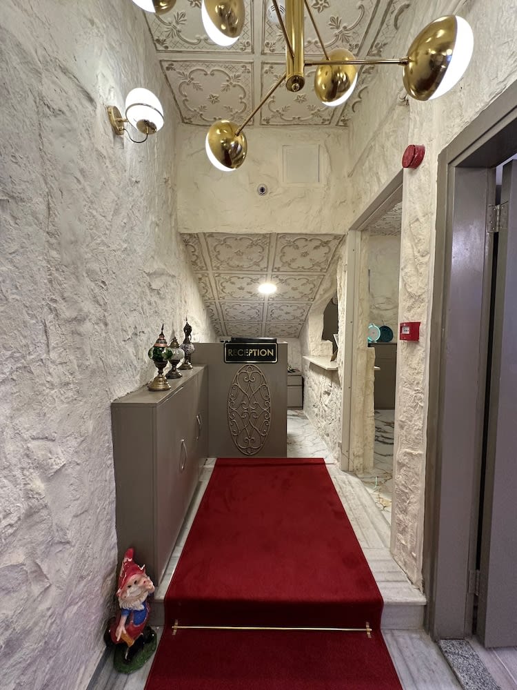 Ethnica Suites 1