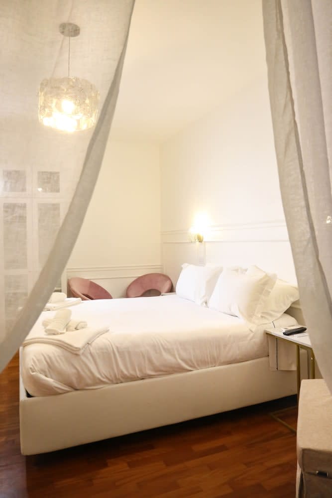 Mama House Roma 1