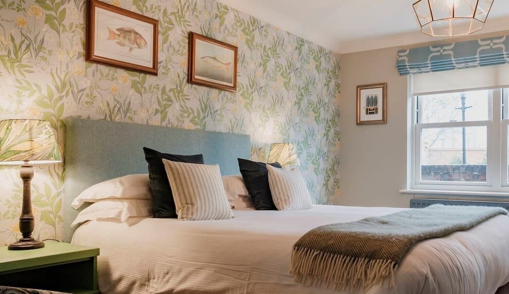 Fisherman's Haunt Hotel 2