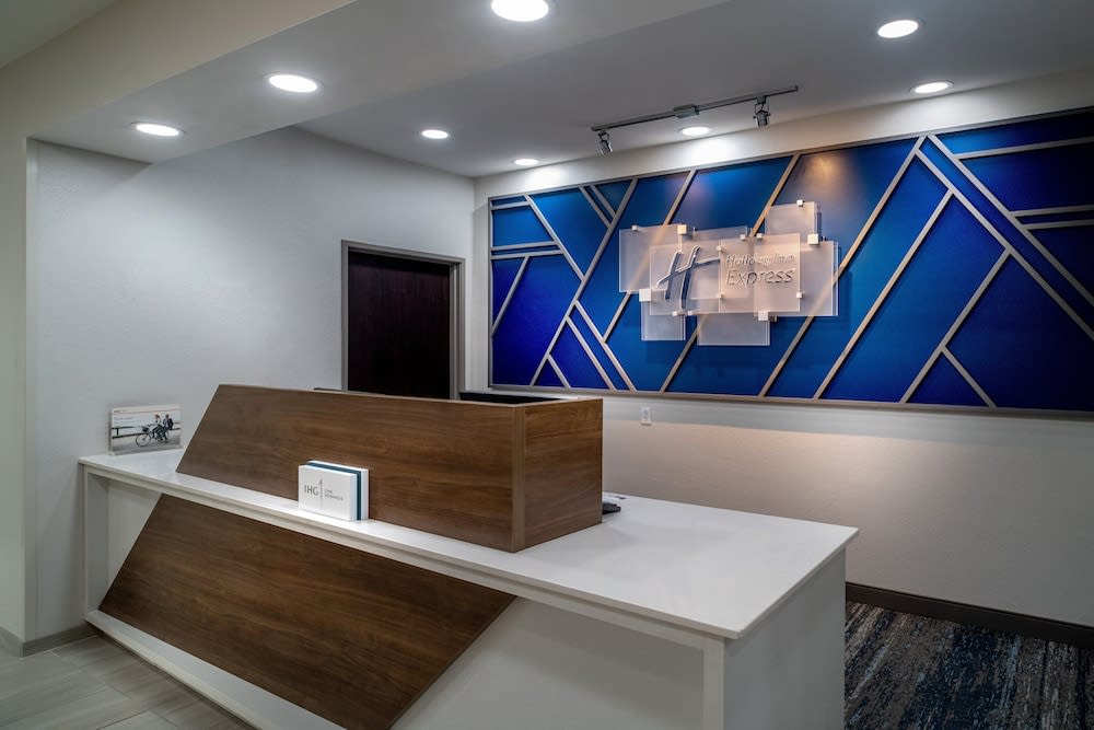 Holiday Inn Express & Suites CHARLESTON-KANAWHA CITY by IHG 2