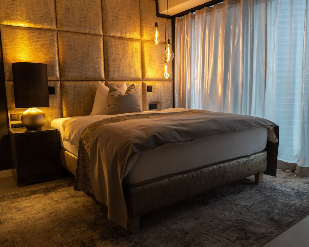 THE NEWSHA SIGNATURE HOME 2
