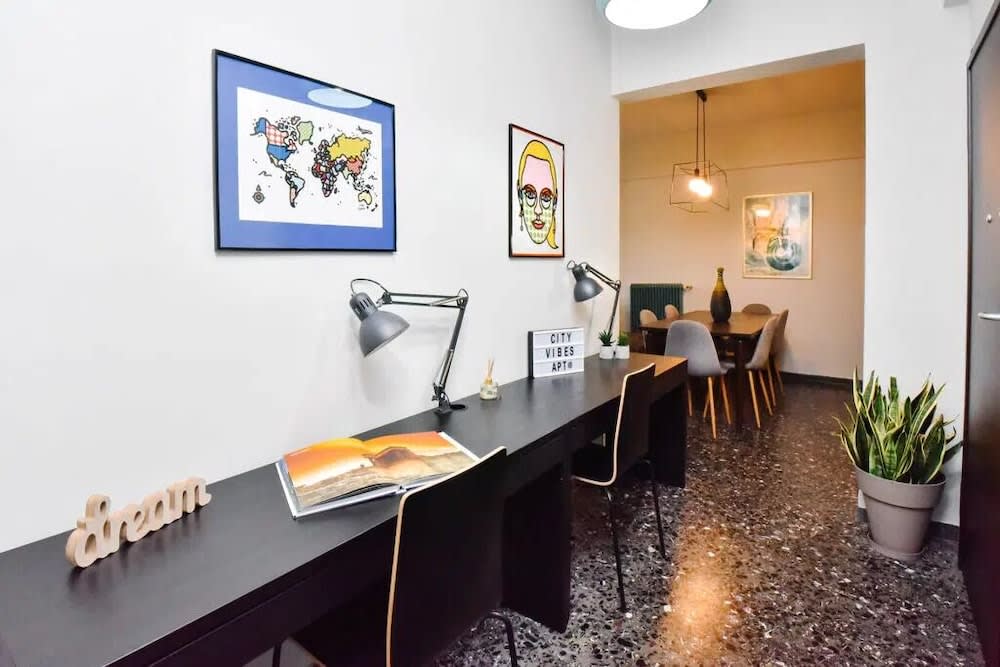 City Vibes Apartment At City Center With View to Snt Titos Cathedral 2