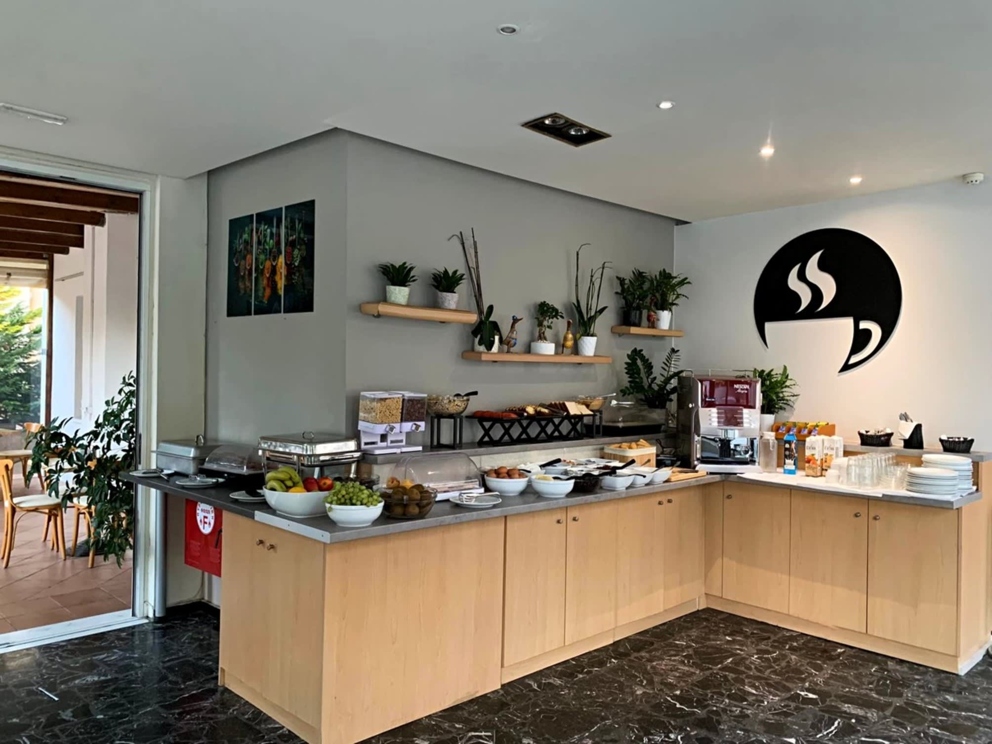 City Plus Rhodes Hotel 3