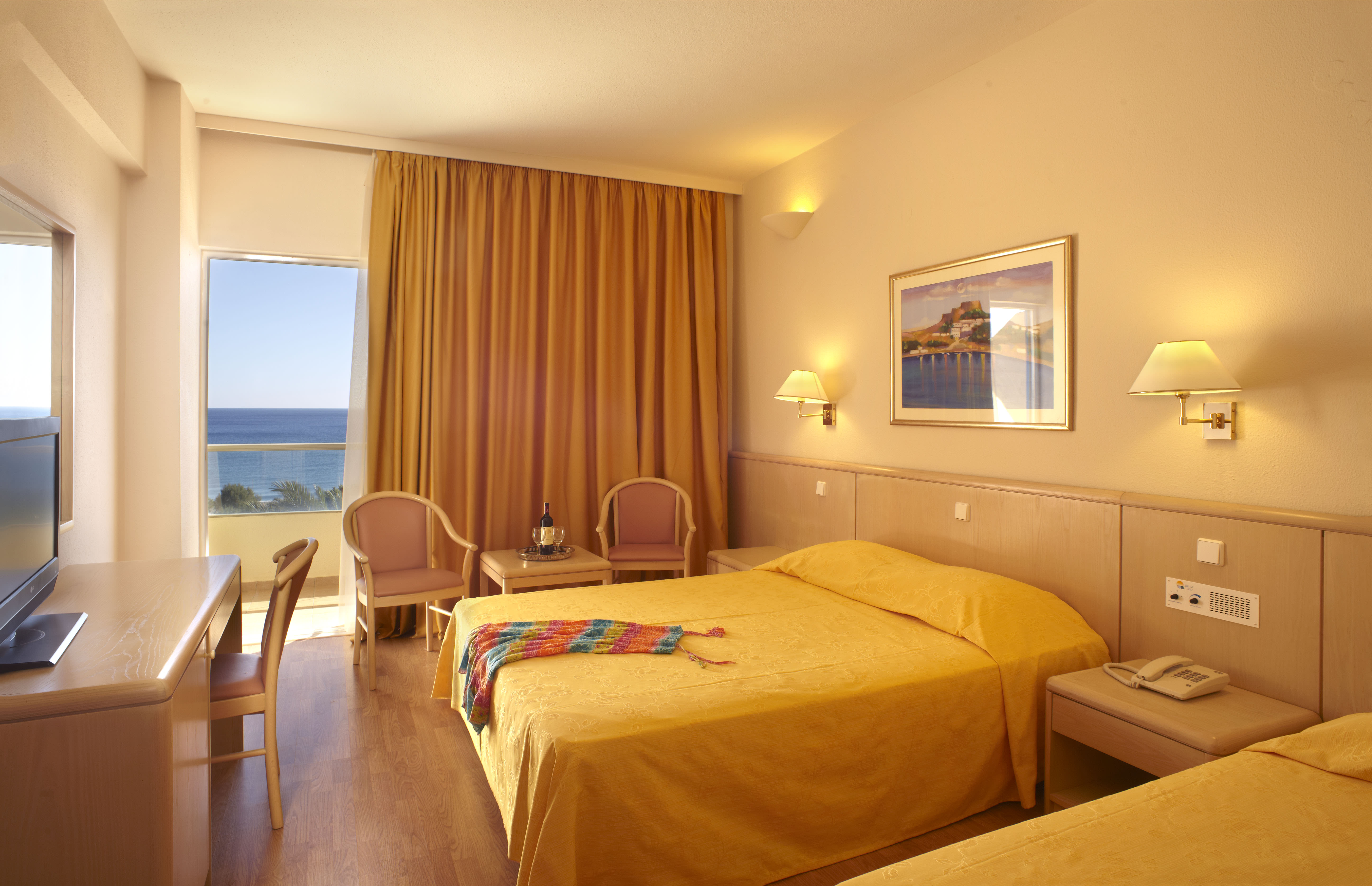 Blue Sea Beach Resort 4