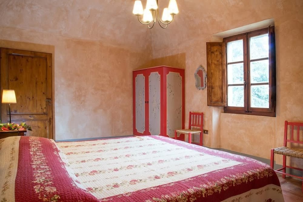 B&B La Torre - Fattoria di Larniano 2