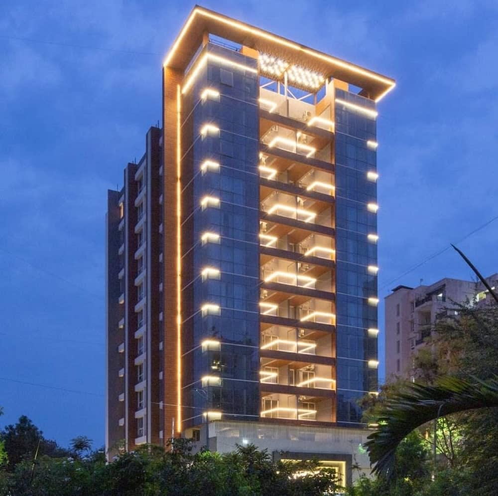 AR Suites Jewels Royale - Koregaon Park NX 1