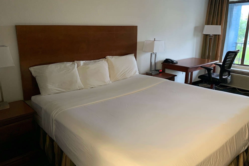 Travelodge by Wyndham Mobile Al 4