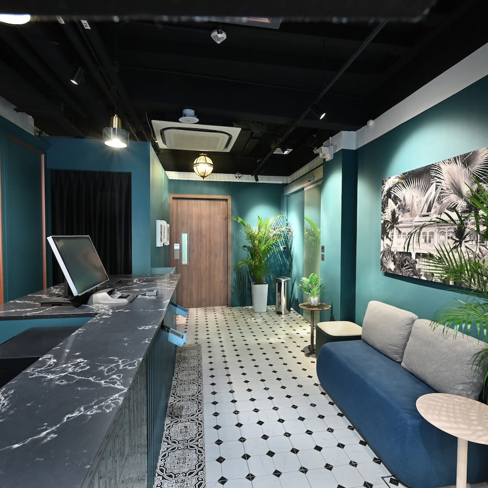 Dream Chaser Boutique Capsule Hotel 2