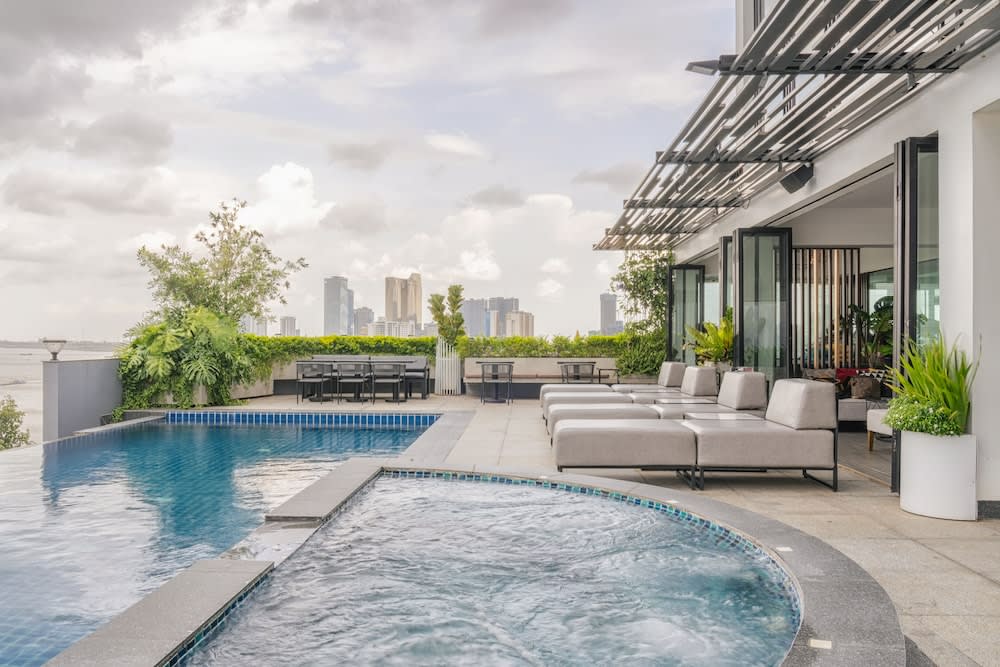 Harmony Phnom Penh Hotel 1