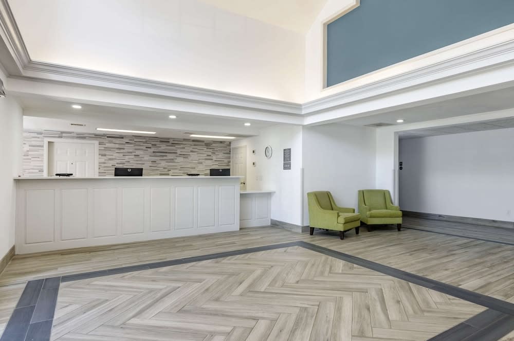 Comfort Inn Martinsville 2