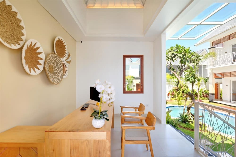 Aeera Villa Canggu by Ini Vie Hospitality 5