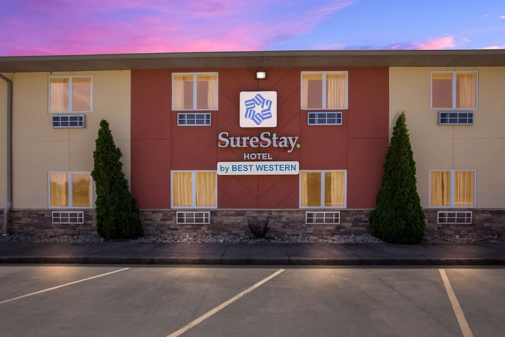 SureStay Hotel by Best Western Whittington Rend Lake 1
