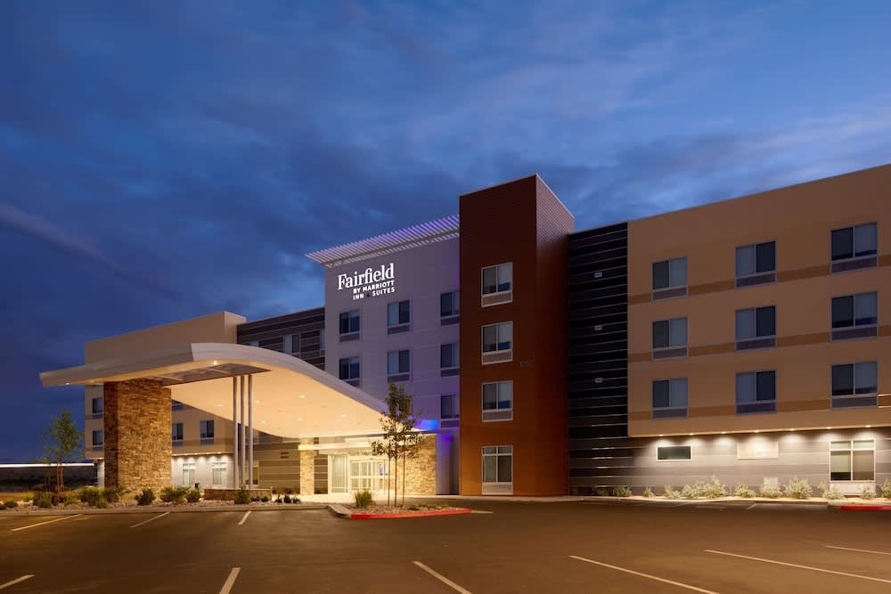 Fairfield by Marriott Inn & Suites Palmdale West 1