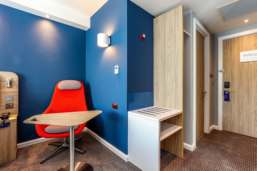 Holiday Inn Express EXETER - CITY CENTRE by IHG 4