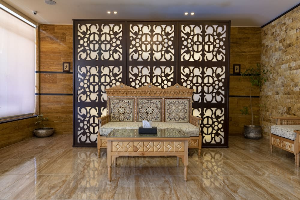 Town Season Hotel 2