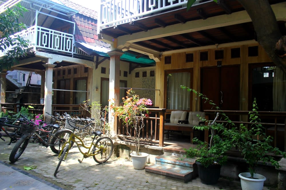 Gili Beach Wind 1
