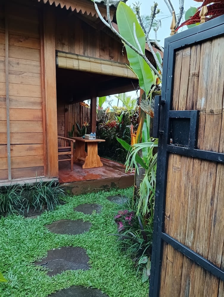 Vinarya Villa 2
