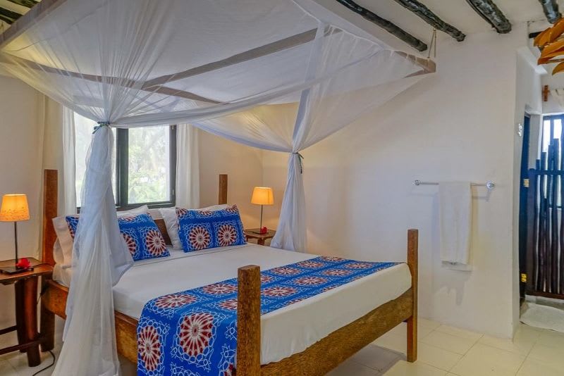 Hôtel Indigo Beach 2