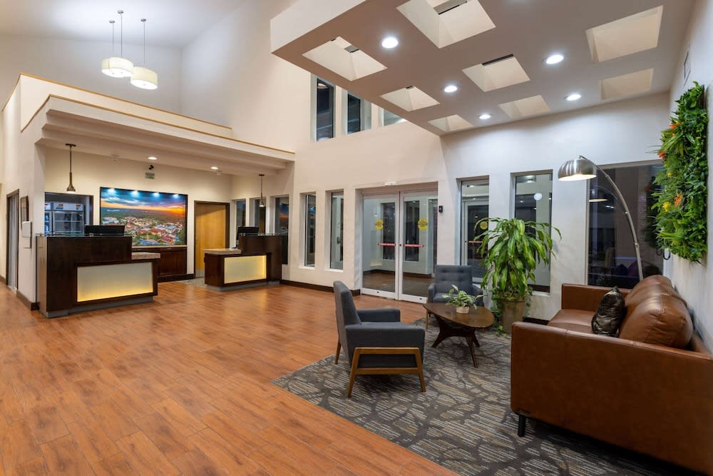 Wingate by Wyndham Valdosta/Moody AFB 2