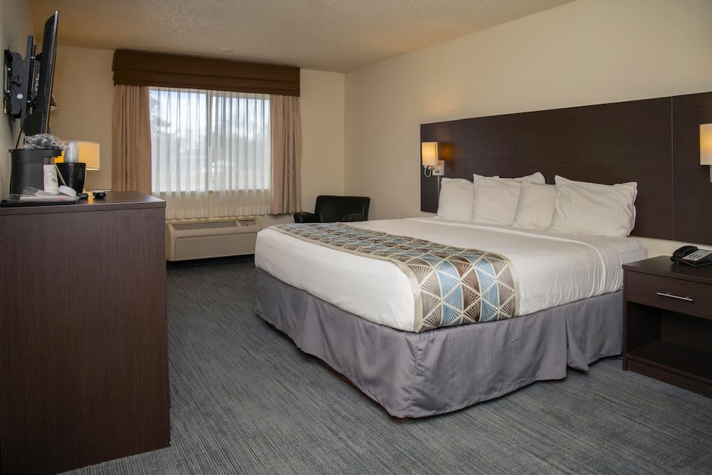 SureStay Plus by Best Western Montrose 4