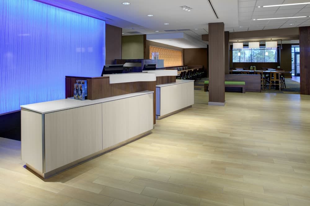 Fairfield Inn & Suites by Marriott Flagstaff East 2
