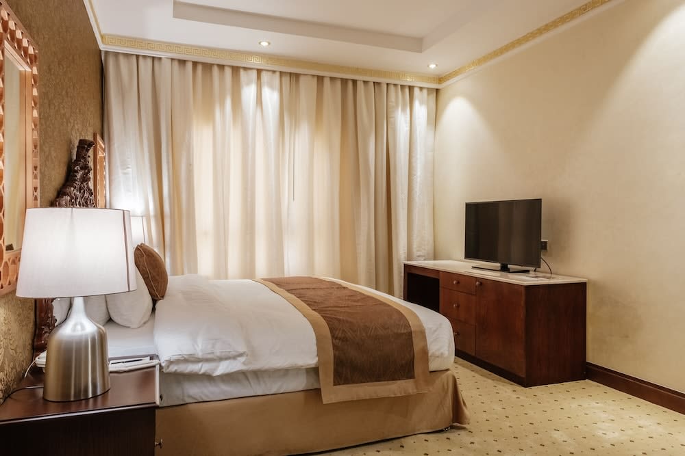 Crystal Plaza Al Majaz Hotel 2