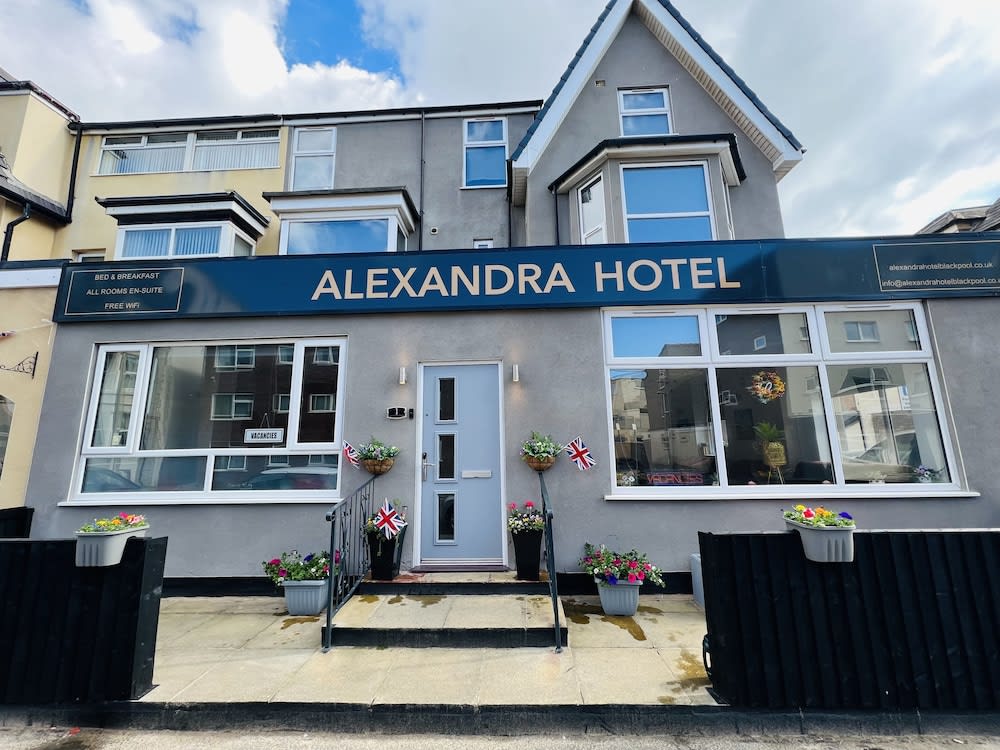 Alexandra Hotel 1
