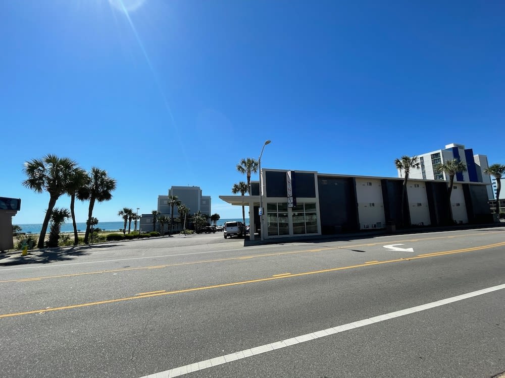 The Oceanfront Viking Motel 1